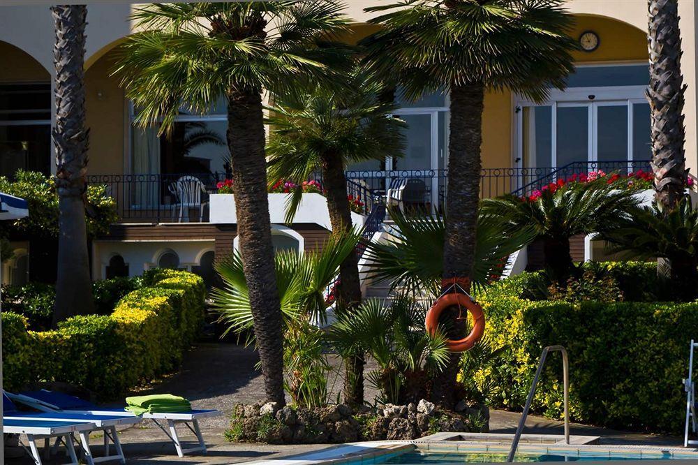Hotel Terme Alexander Іскія Екстер'єр фото